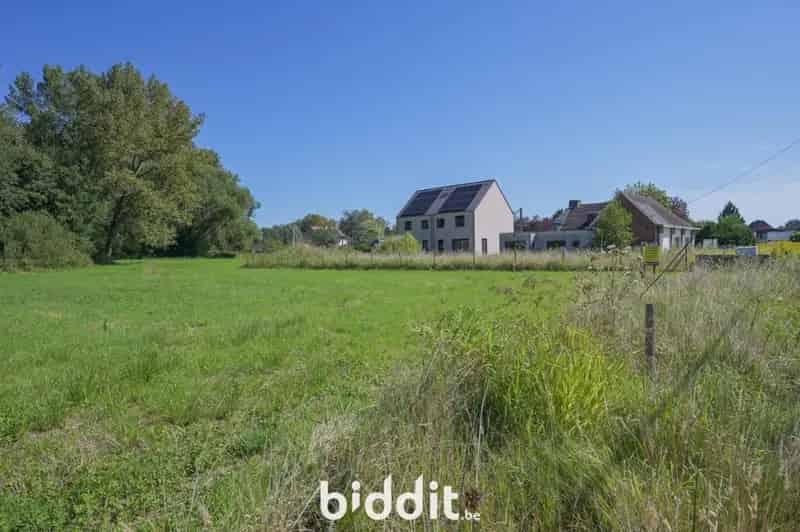 MOOI PERCEEL VILLAGROND