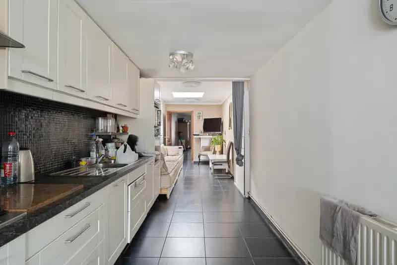 Huis te koop Gent: 326m² + 79m² handel, ideaal voor gezinnen of co-housing