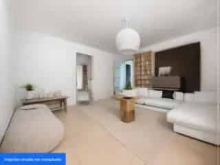 Handelspand te Koop Estaimpuis Wellness Center 470m²