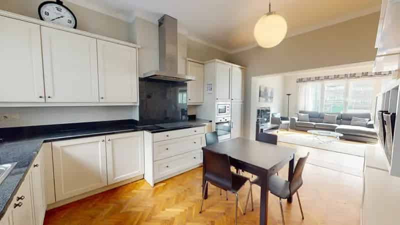
                                                                    Appartement
                                                                             te huur te Woluwe-Saint-Lambert
                                                                