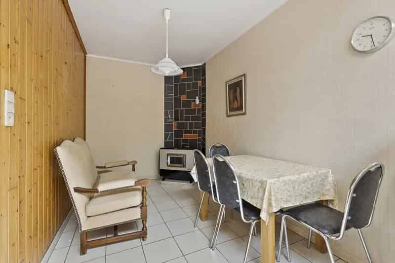 Te renoveren HOB 9a 38ca 3 slaapkamers