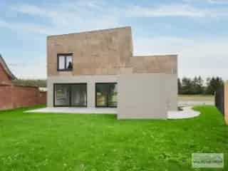 Huis te koop Stevoort - Vernieuwbouwwoning met 4 slaapkamers