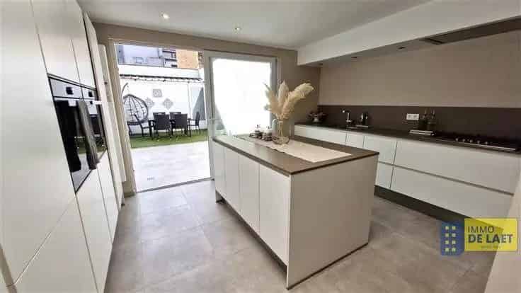 Huis Te Koop Antwerpen Noord 5-7 slaapkamers Stadstuin