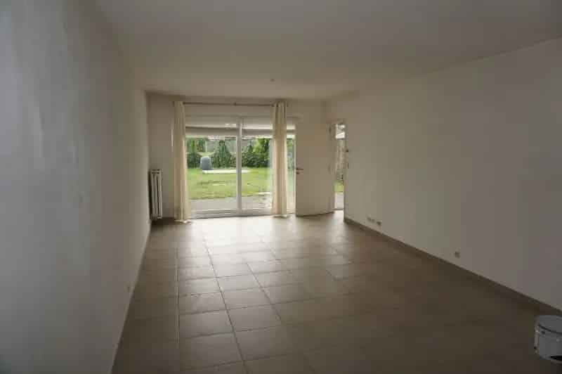 Zuidgerichte 3 Slaapkamerwoning met Garage