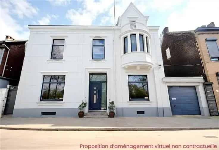 Herenhuis te Koop Dampremy 295m2 3 slaapkamers gerenoveerd