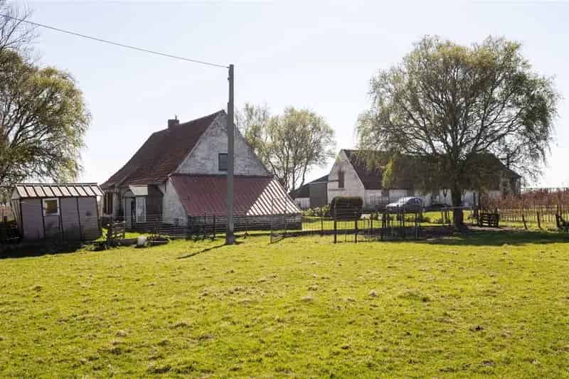 Huis te koop Landelijke hoeve te renoveren of herbouwen