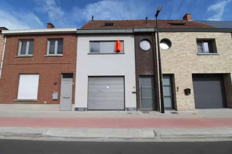 Gezellige woning met ruime tuin te huur Dadizele