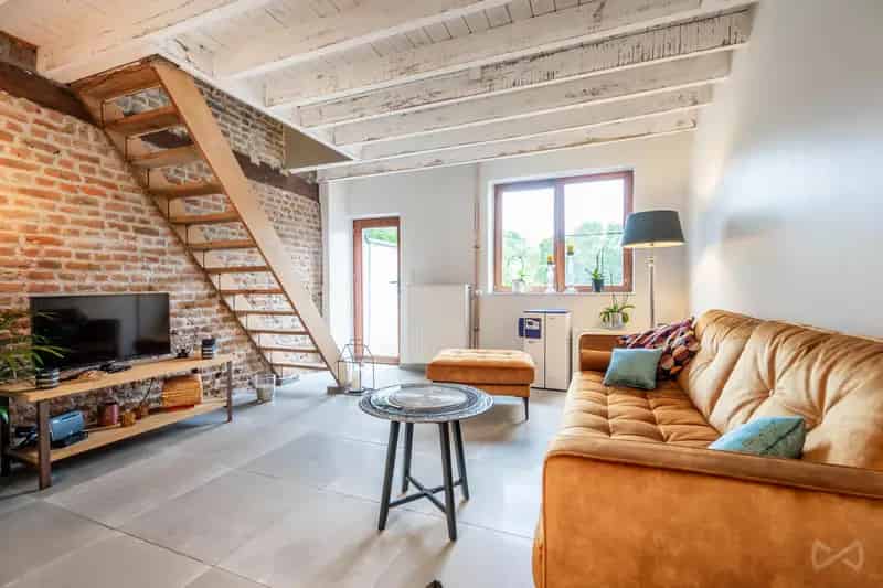 Gerenoveerde Huis 2 Slaapkamers Lot
