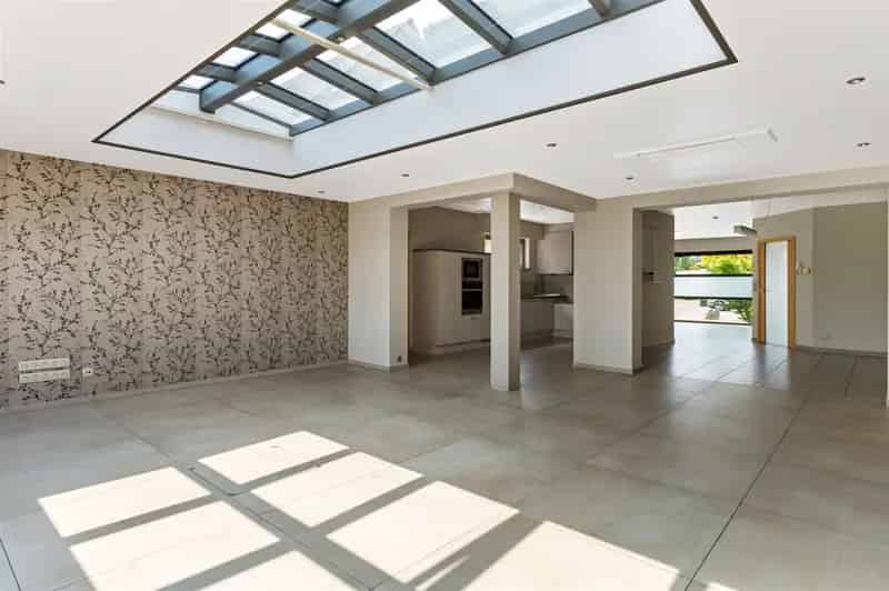 Huis te huur: Ruime 5-slaapkamer woning met tuin en bijgebouw
