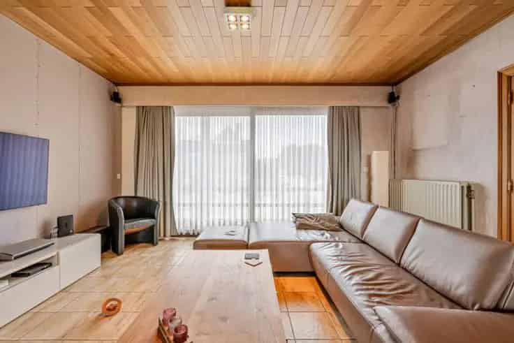 Gerenoveerde Bel-Etage Te Koop Ninove
