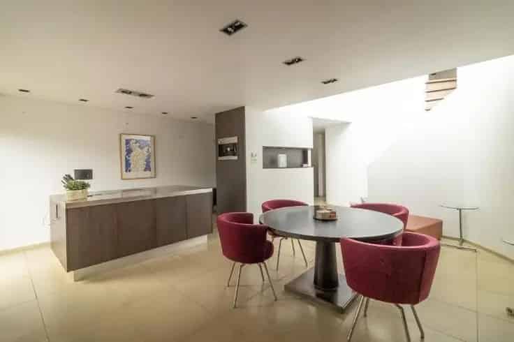 Huis Te Koop Leuven Centrum: Ruime Moderne Woning