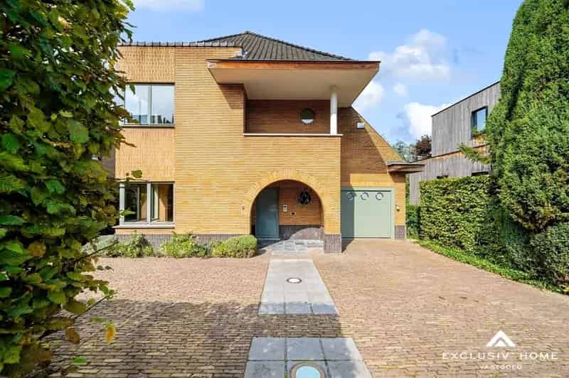 Herenwoning te huur Wemmel 360m2 zwembad sauna