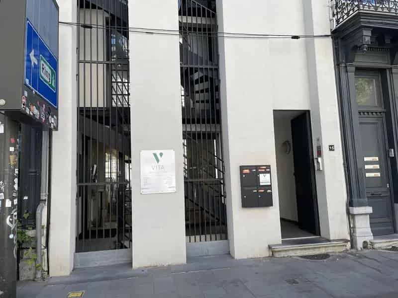 Handelspand / kantoor op een zeer goede ligging in Antwerpen