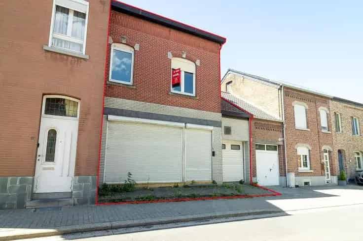 Huis Te Koop Neerwinden: Renovatieproject Nabij Station