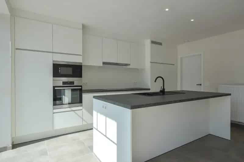 Te Huur: Instapklare woning 3 slaapkamers Oudenburg