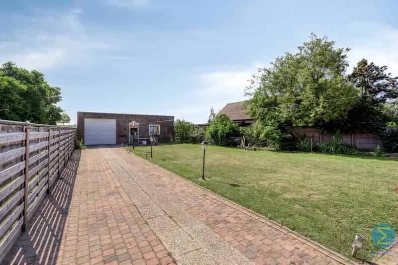 Huis te huur Retie: 3 slaapkamers, bijgebouw, grote tuin