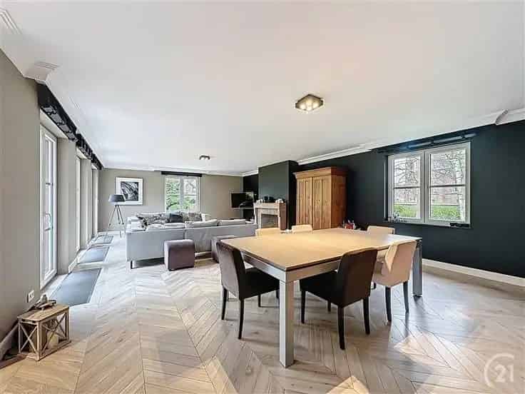 Ruime Villa 3160m² 3 slaapkamers - Otée