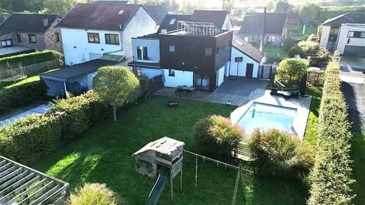 Huis Te Koop 3 Slaapkamers Zwembad Fotovoltaische Panelen