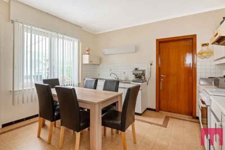 Huis te huur 3 slaapkamers grote tuin Tielen