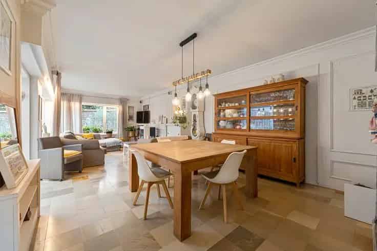 Ruime 6 Slaapkamerwoning met Stadstuin Wevelgem