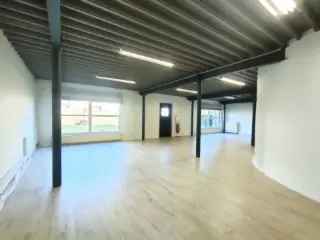 Kantoor te huur Wauthier Braine 245m²