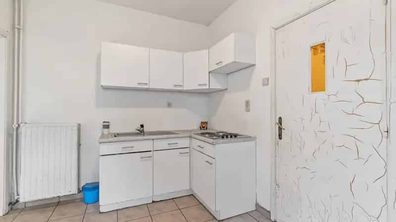 Woning met Renovatiemogelijkheden te Sint Truiden