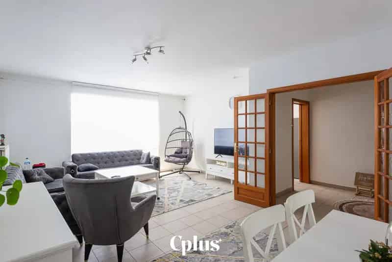 Appartement te huur Gent-Muide: 2 slaapkamers, Tolhuisdok zicht