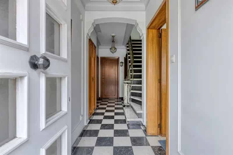 Huis te koop Ronse 4 slaapkamers uitbreidingsmogelijkheden