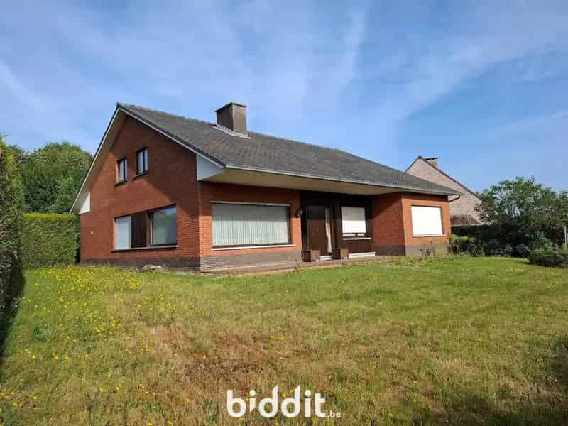 Woning te Herselt - Ruime gezinswoning met uitbreidingsmogelijkheden