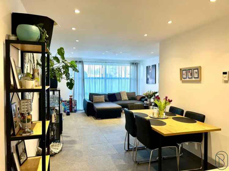 Ruim Appartement 3 Slaapkamers Terras Garage