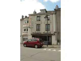 Huis Gemengd Gebruik Bouillon