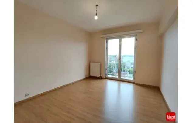 Huur 2 slaapkamer appartement van 75 m² in Brussels