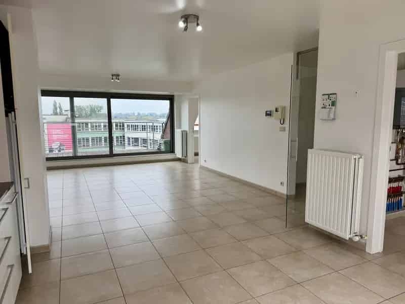 Penthouse te Huur Ninove Centrum 3 slaapkamers Terras Garage