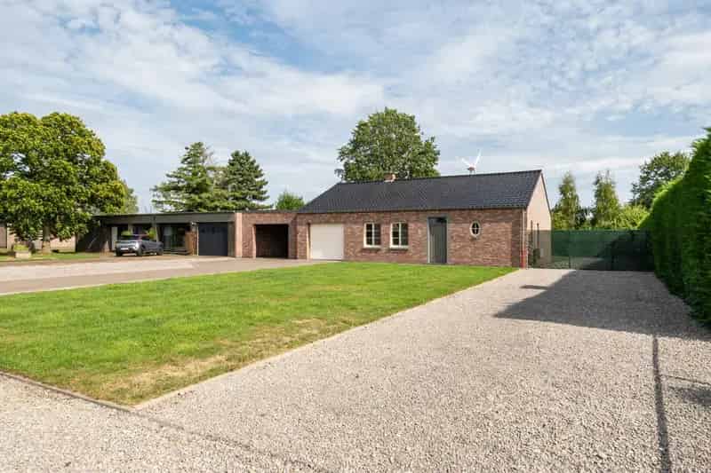 Instapklare gelijkvloerse woning te koop Genk