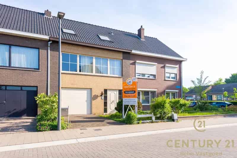 Huis te huur Turnhout: Ruime gezinswoning met studio en stadstuin