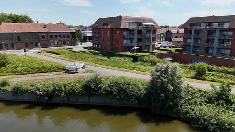 Ruim appartement te huur Wevelgem 2 slaapkamers garage Leie