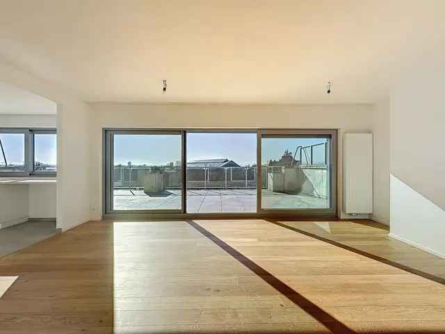 Penthouse te Huur Etterbeek 144m2 95m2 terras