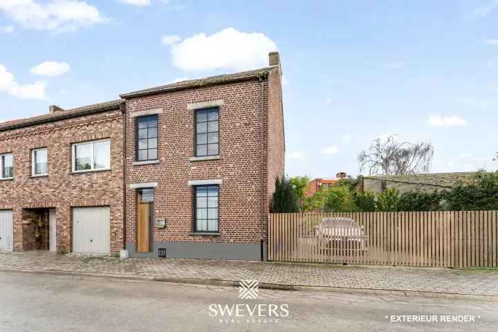 Renovatie woning te koop in Sint-Truiden met garage en zolder