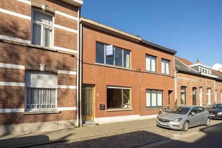 Huis Te Koop Te Renoveren Rustige Straat 2 Slaapkamers