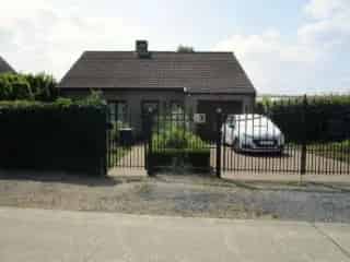 Huis te koop Lochristi - Gezinswoning met garage en veranda