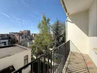 Appartement te huur Etterbeek 109m² 2 slaapkamers