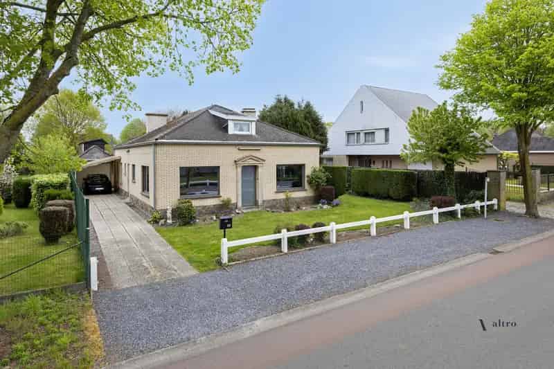 Huis te huur Bellem: Gerenoveerde woning met tuin