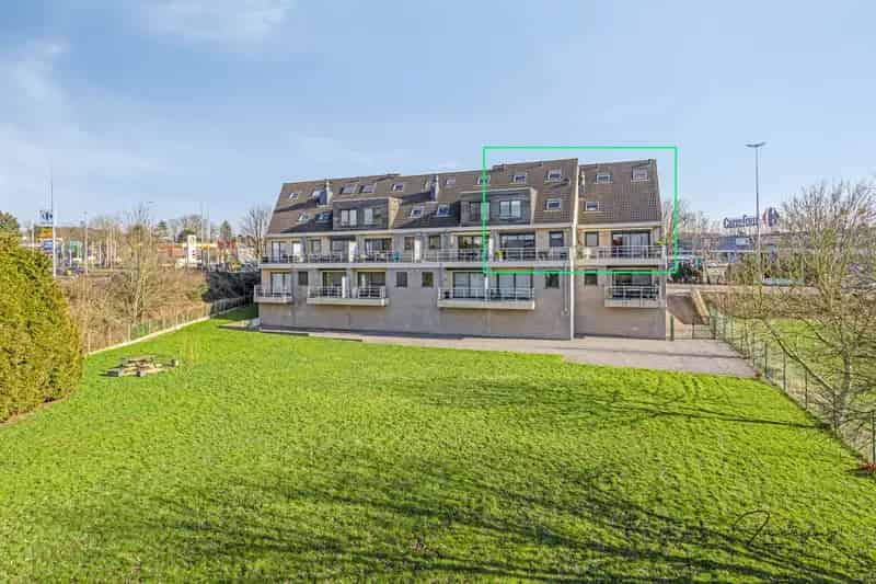 Ruim Appartement te Leuven met 2 Terrassen en 5 Slaapkamers