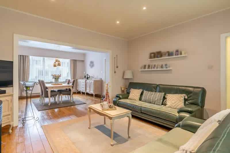 Gerenoveerde Rijwoning 4 Slaapkamers Hoeselt
