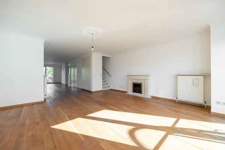 Ruime Duplex Appartement te Koop in Centrum