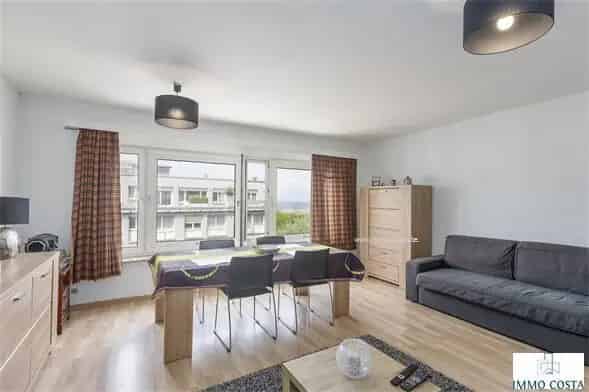 Studio te koop Middelkerke: Zeer ruime studio met zeezicht