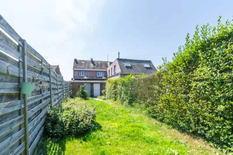 Te Huur: Driegevelwoning 2 slaapkamers Tuin