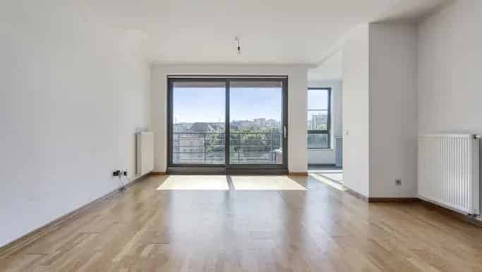 Appartement te koop in Koning Albert II-laan 47, Schaarbeek - Dewaele