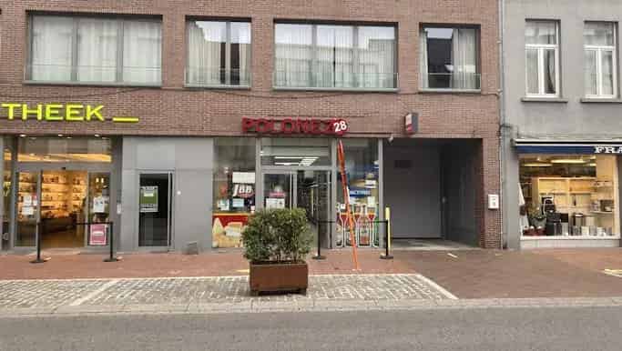 Handelspand te koop Roeselare Noordstraat 750m²