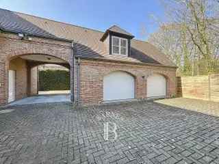 Villa te koop Sint Genesius Rode 5 slaapkamers zwembad